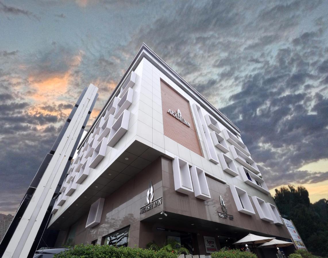 Akash Inn Shimoga Eksteriør bilde
