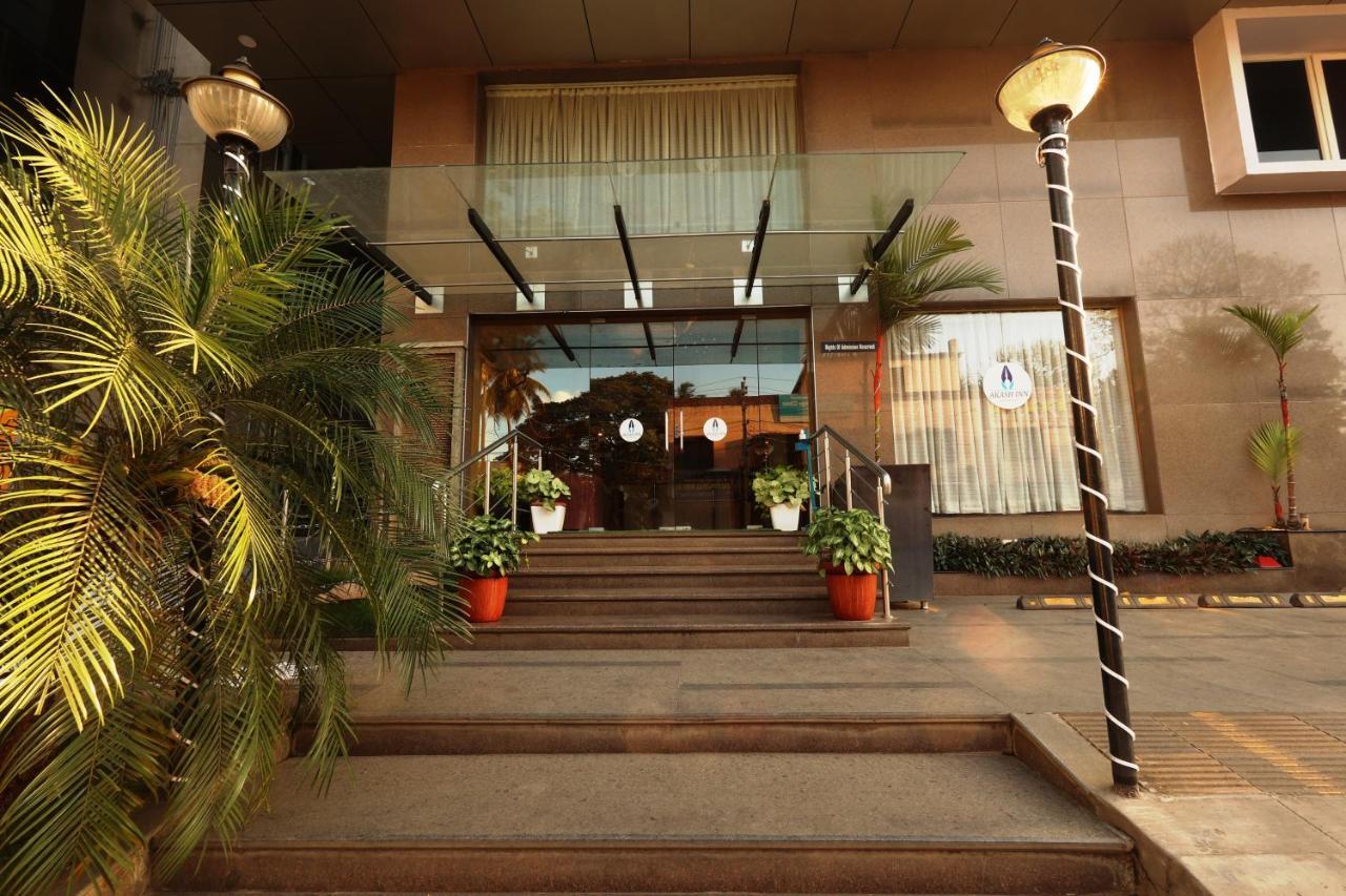 Akash Inn Shimoga Eksteriør bilde