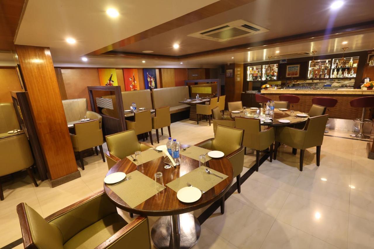 Akash Inn Shimoga Eksteriør bilde