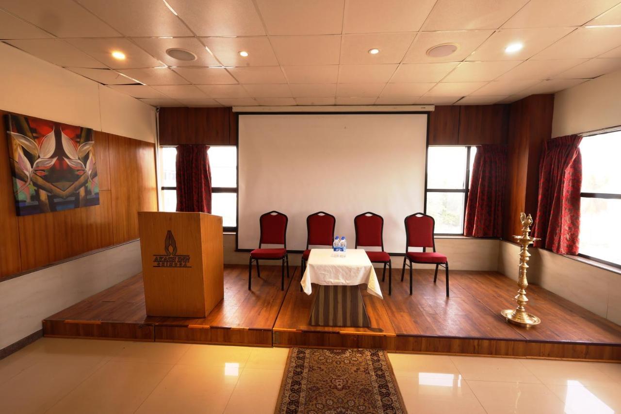 Akash Inn Shimoga Eksteriør bilde
