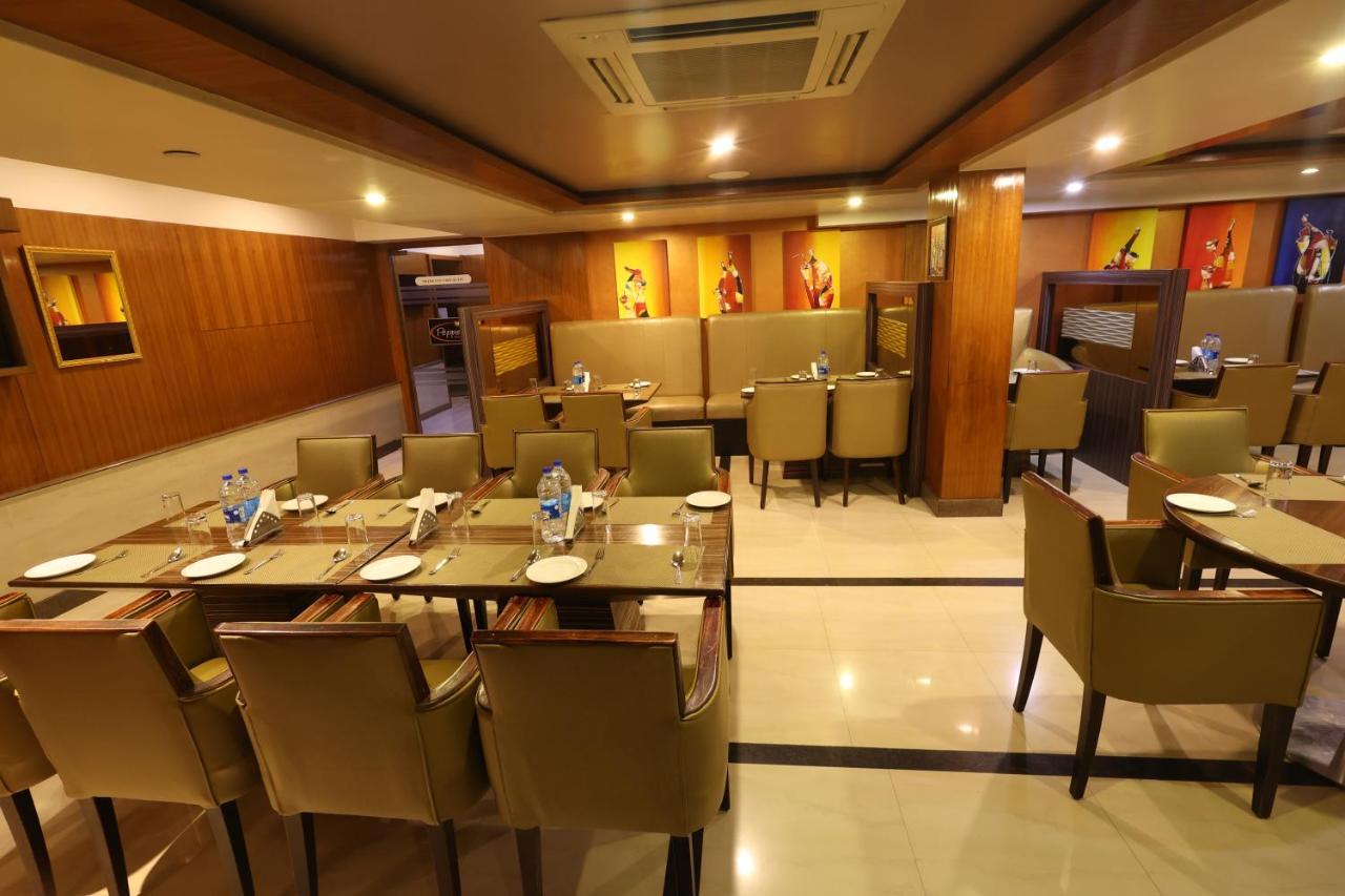 Akash Inn Shimoga Eksteriør bilde