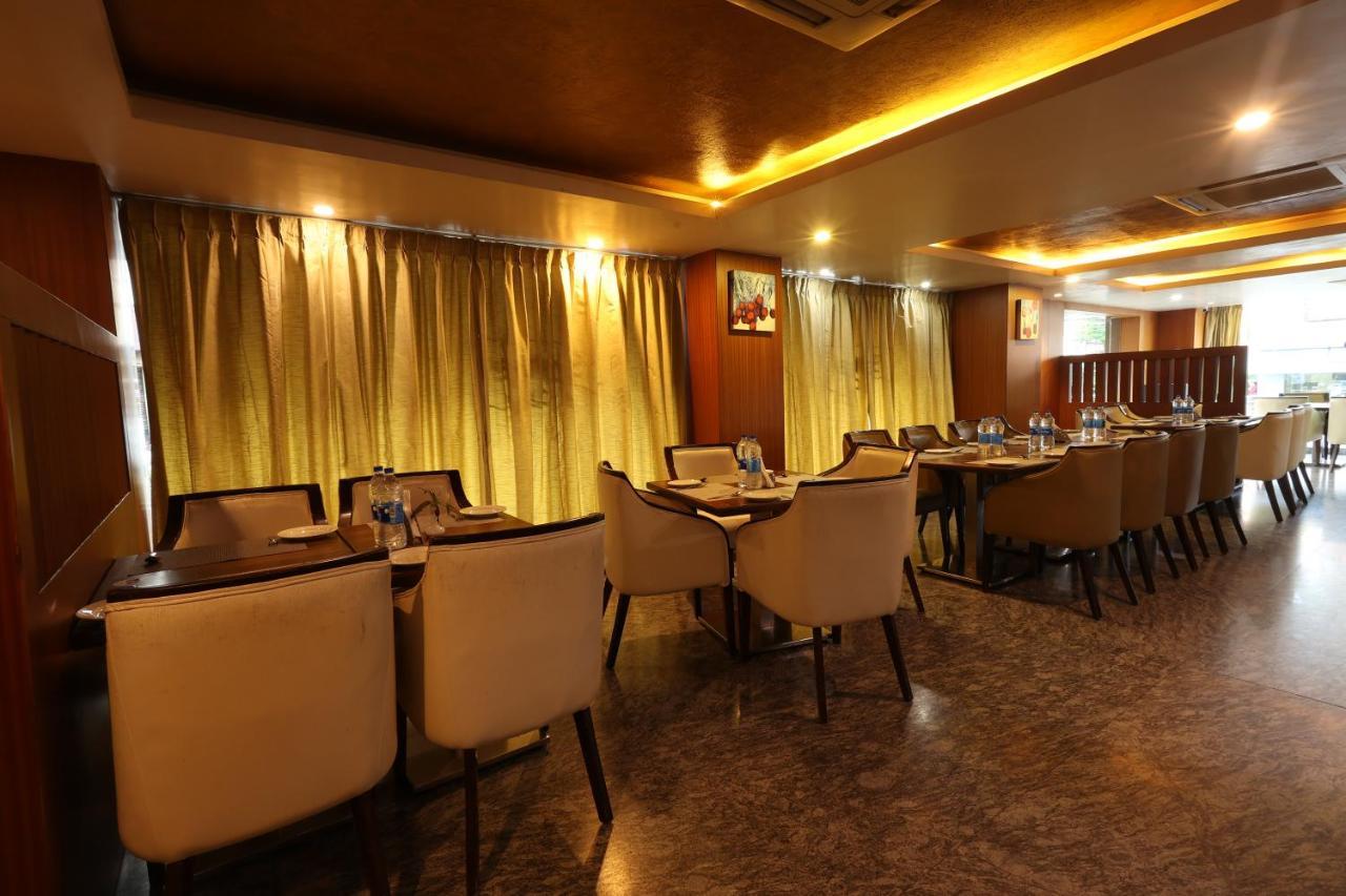 Akash Inn Shimoga Eksteriør bilde