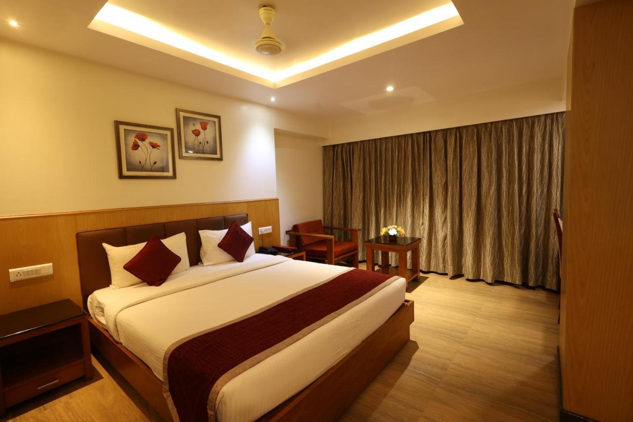 Akash Inn Shimoga Eksteriør bilde